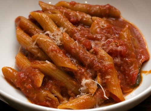 Penne with Balsamic Vinegar and Tomatoes