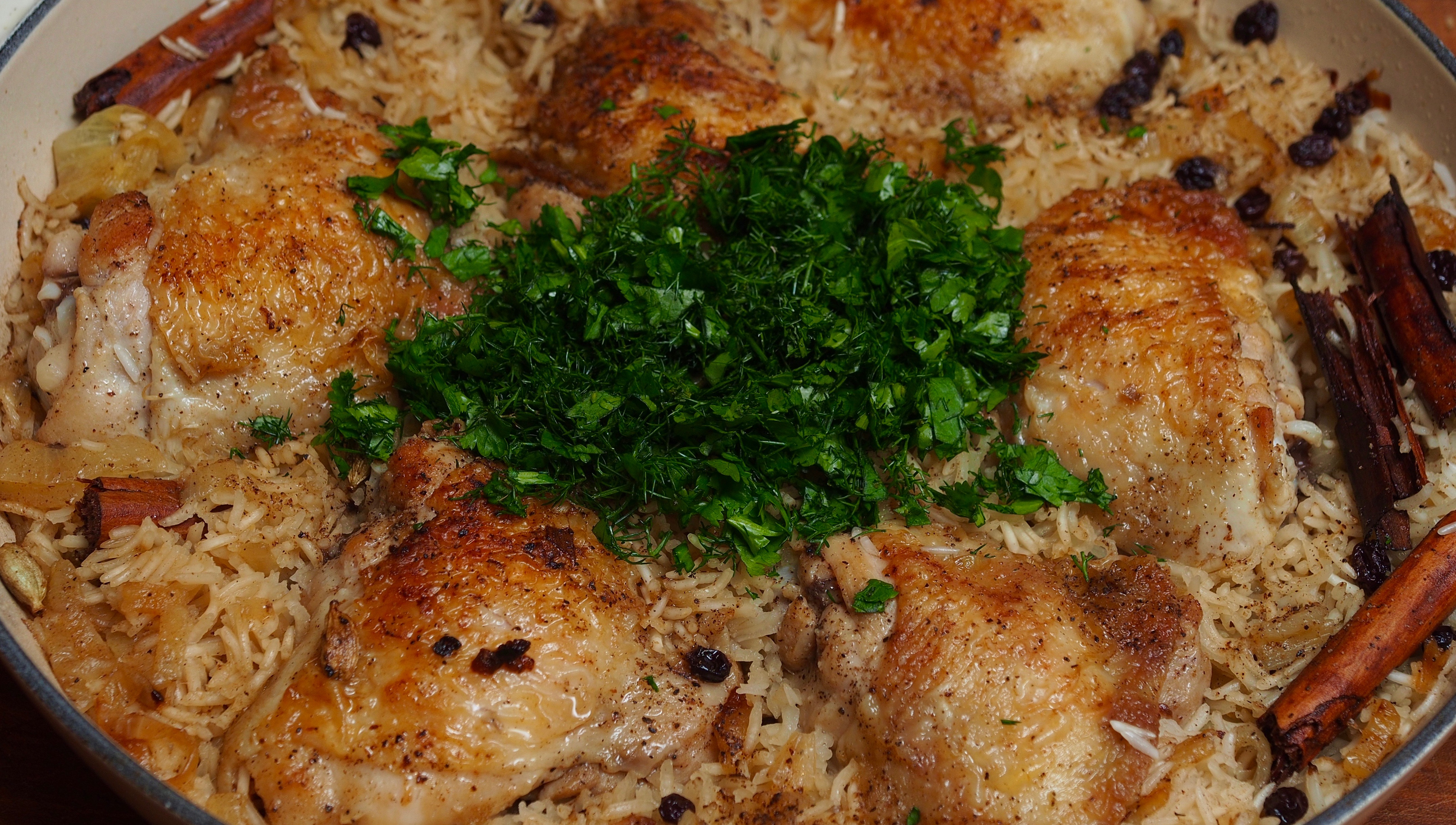 Chicken with caramelised onion &amp; cardamon