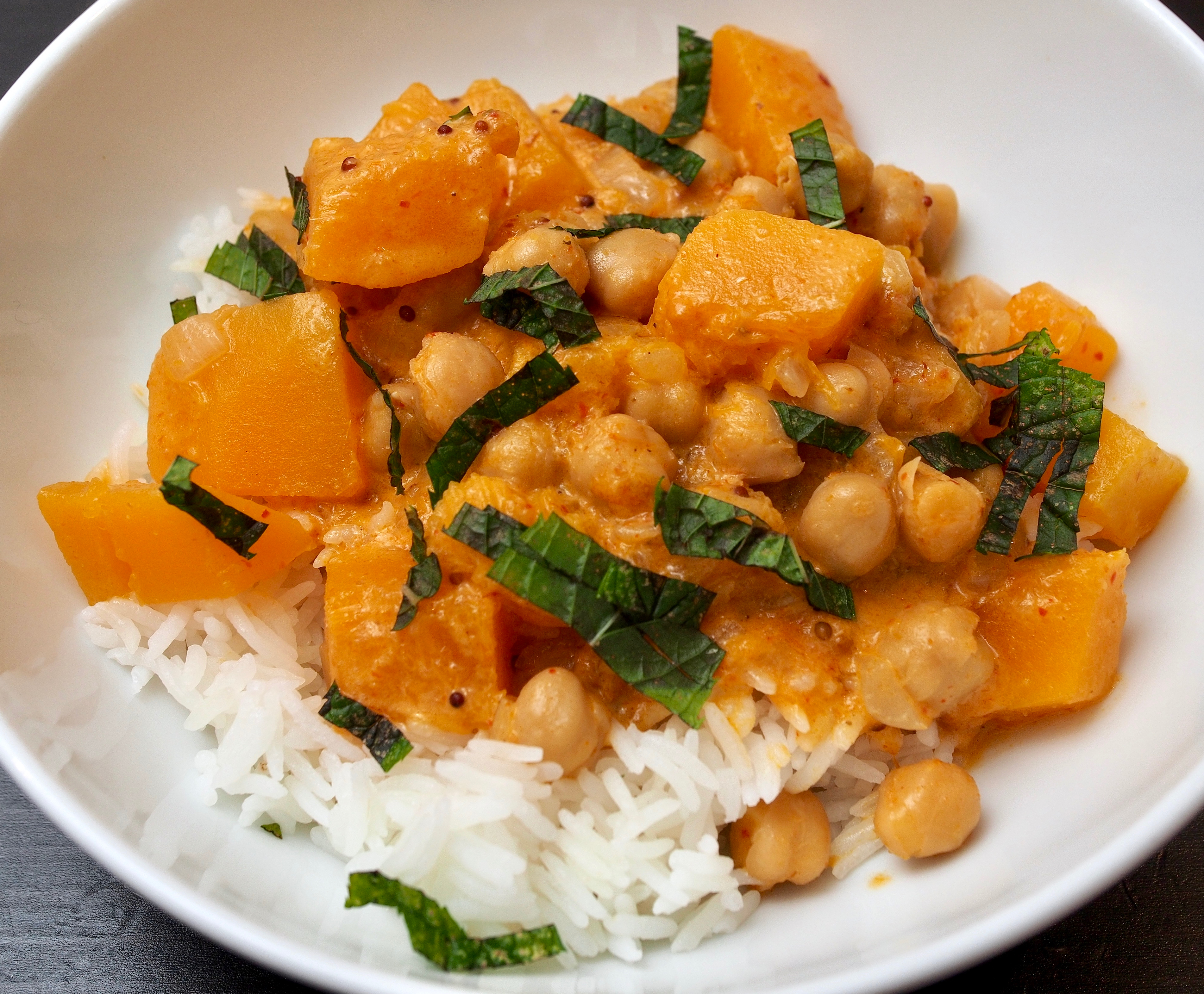 Thai pumpkin &amp; chickpea curry