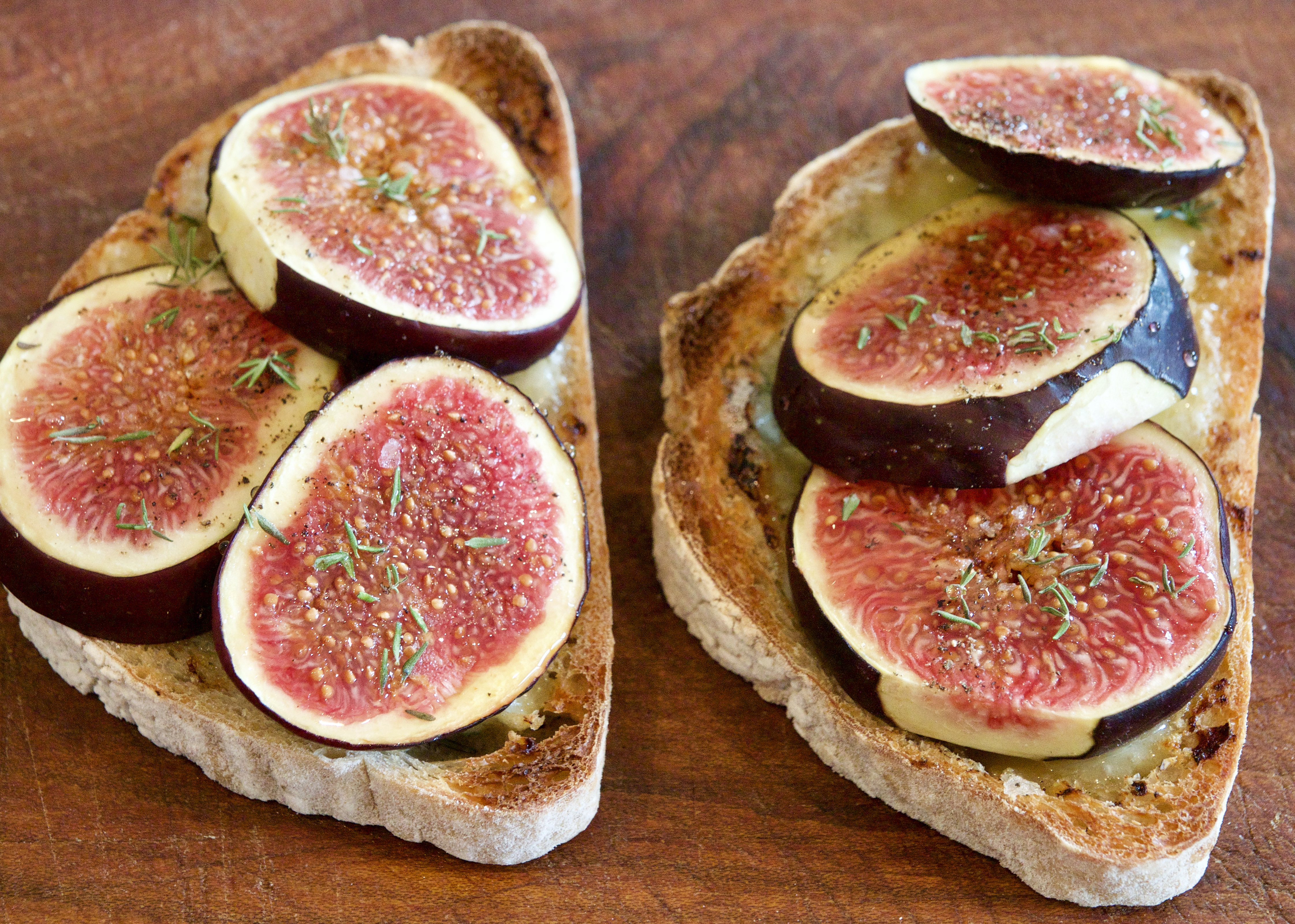 Fig &amp; Gorgonzolha Tartines
