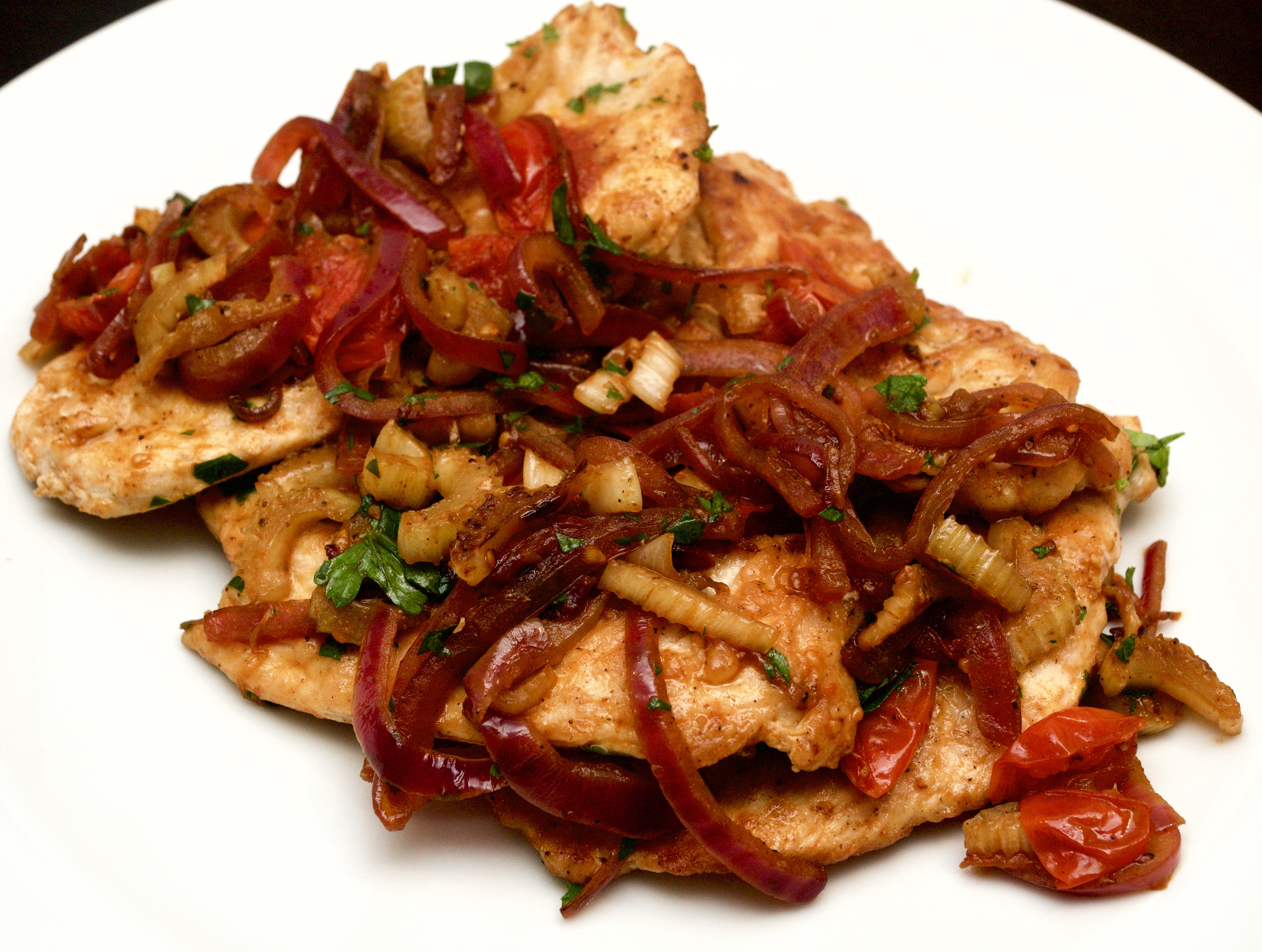 Chicken with an agrodulce sauce