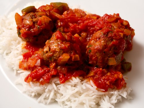 Meatballs in a tomato &amp; pepper stew
