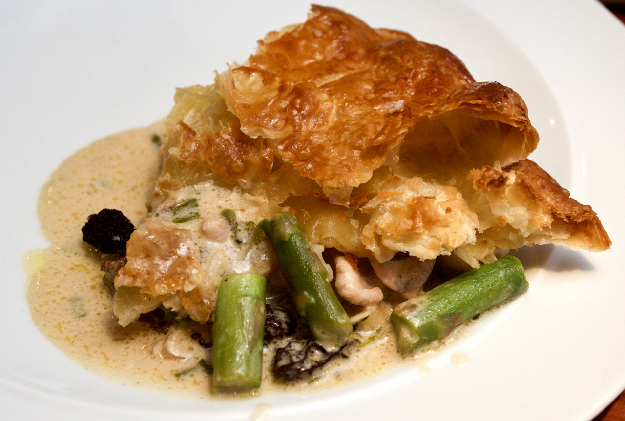 Chicken &amp; Morel Pie