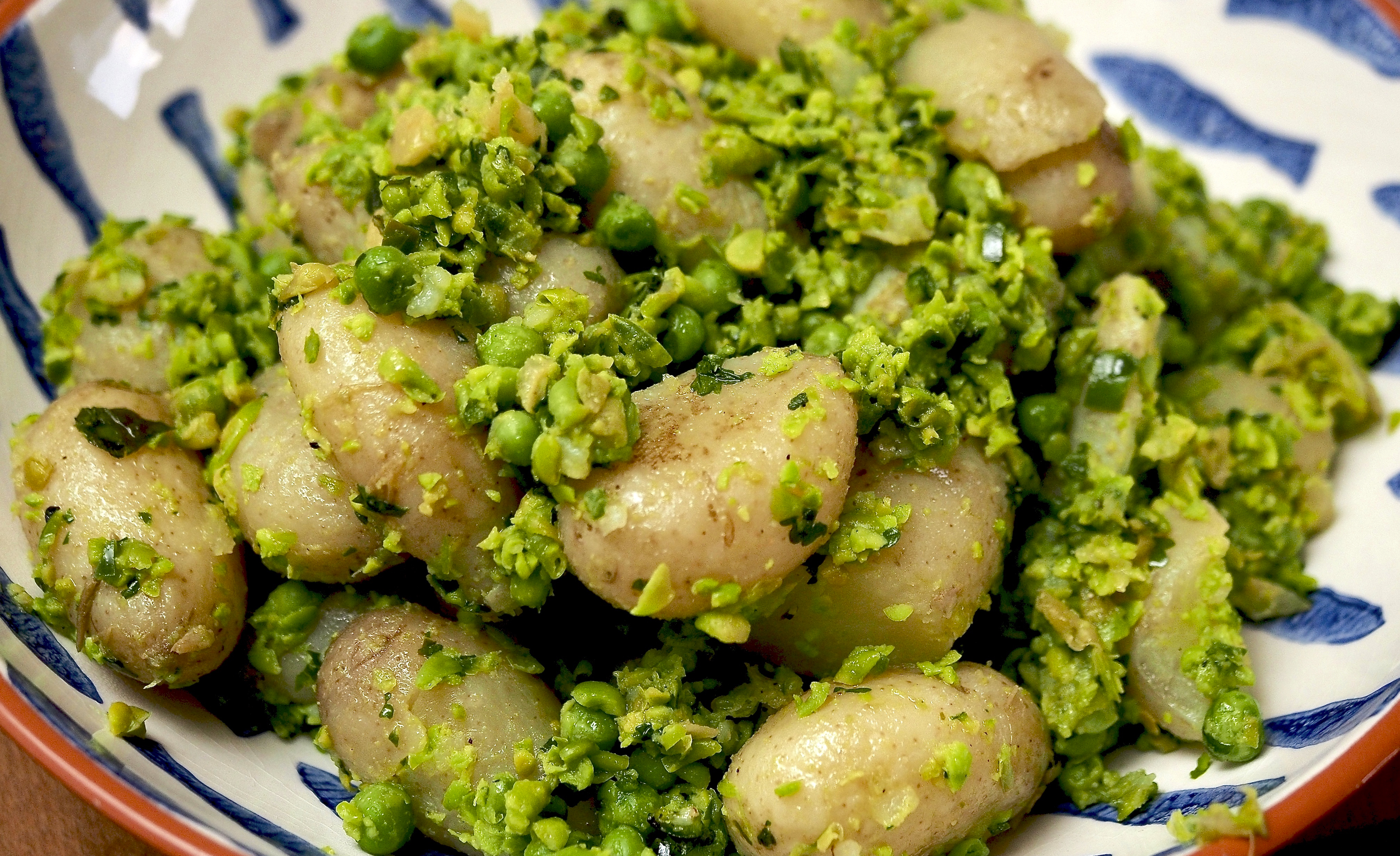 New potatoes with peas and coriander