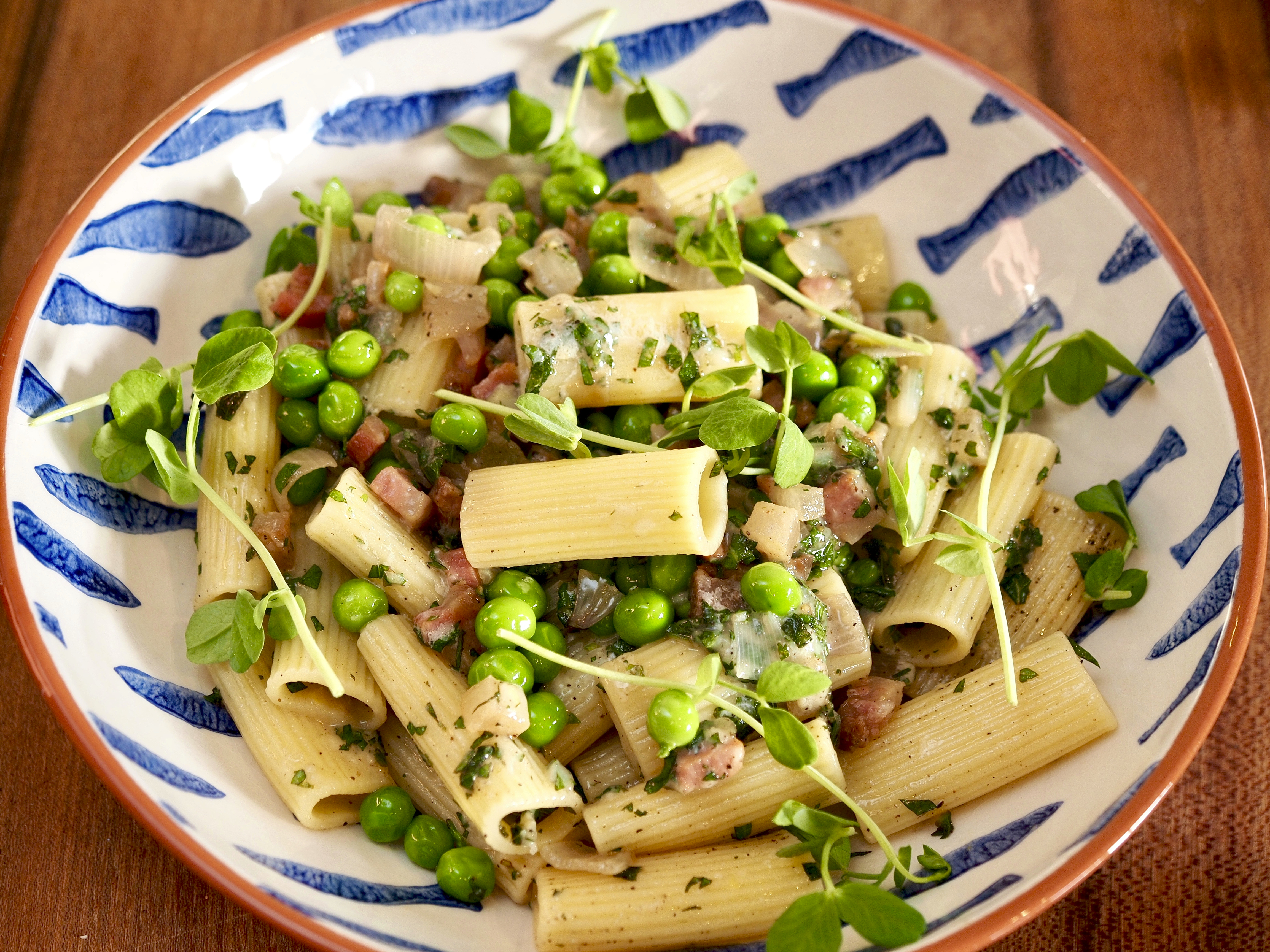 Pasta with Fresh Peas, Guanciale, Mint &amp; Pecorino