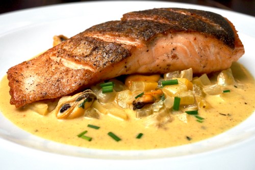 Pan-fried Salmon with Curried Mussels