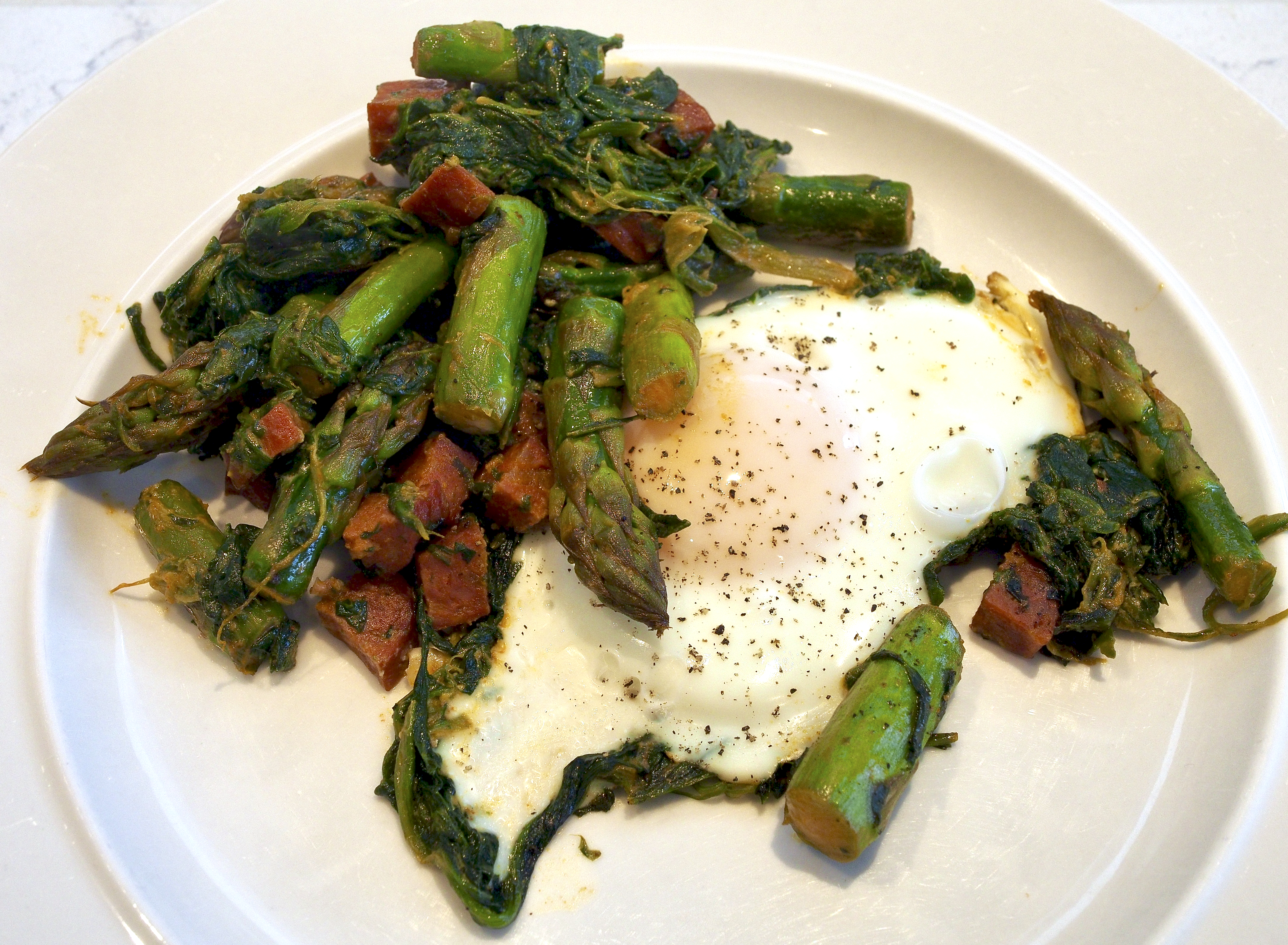 Spicy Asparagus &amp; Chorizo Baked Egg