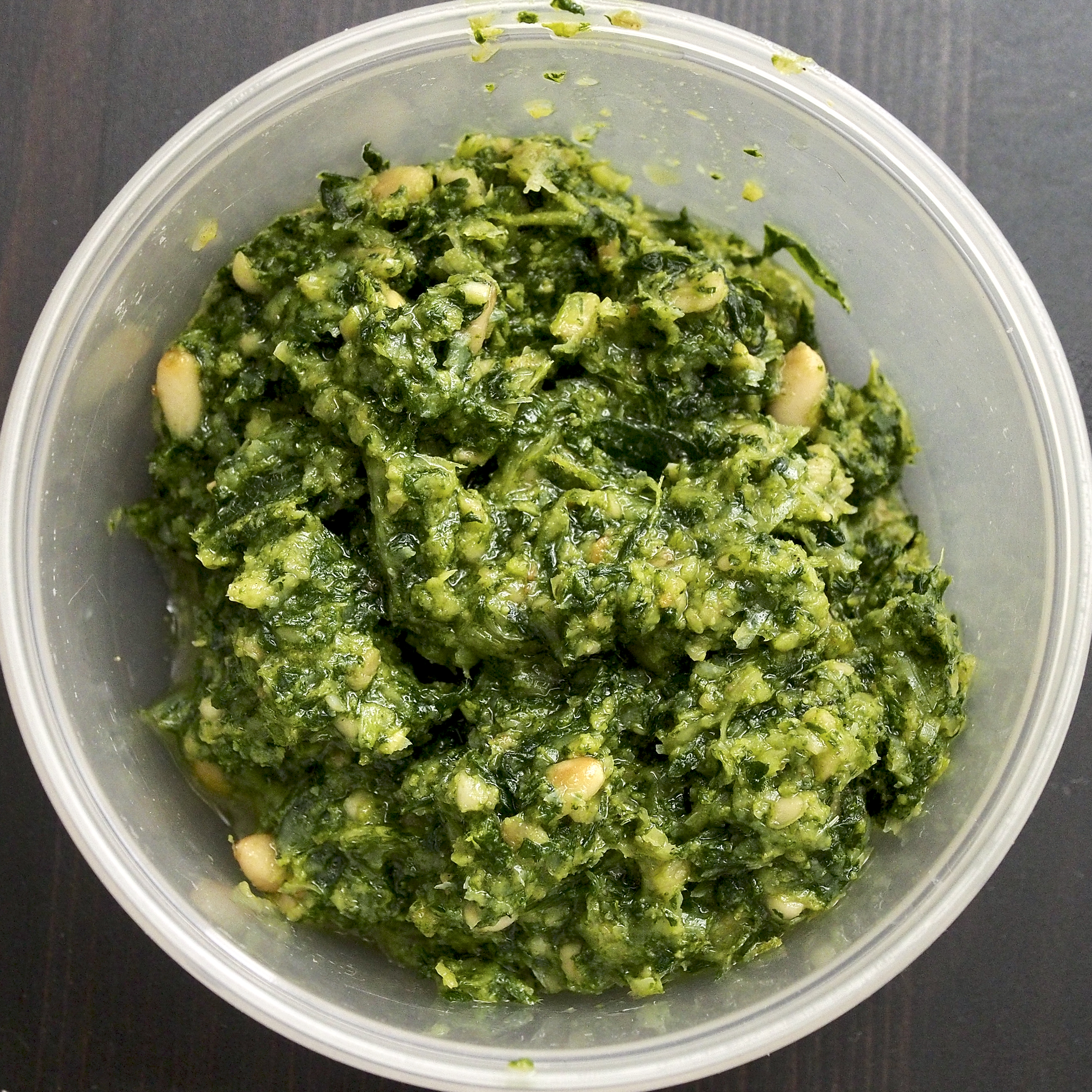 Oregano pesto