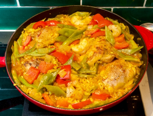 Paella with Runner Beans, Chicken & Prawns