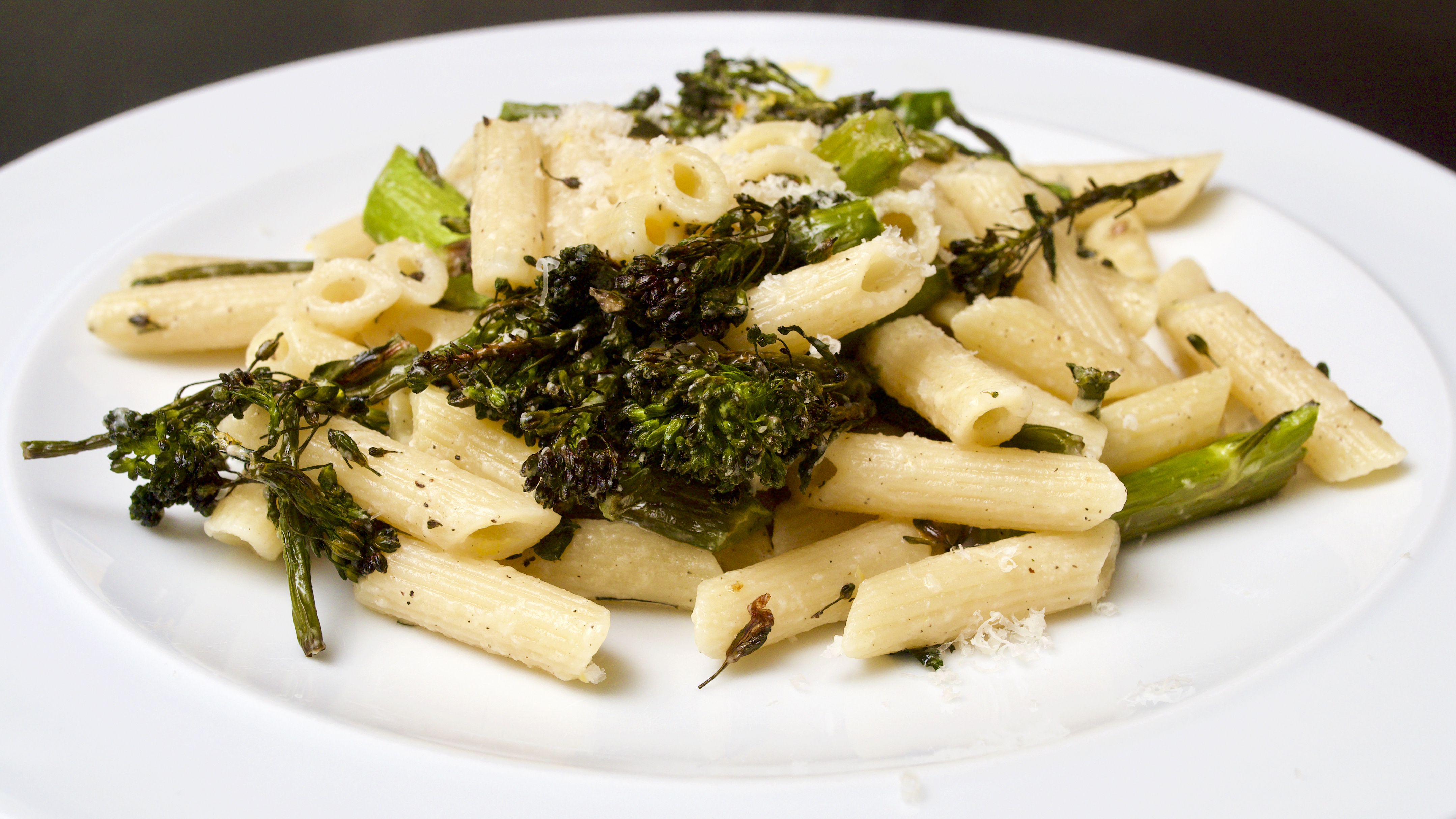 Roast long-stemmed Broccoli &amp; Lemon Pasta